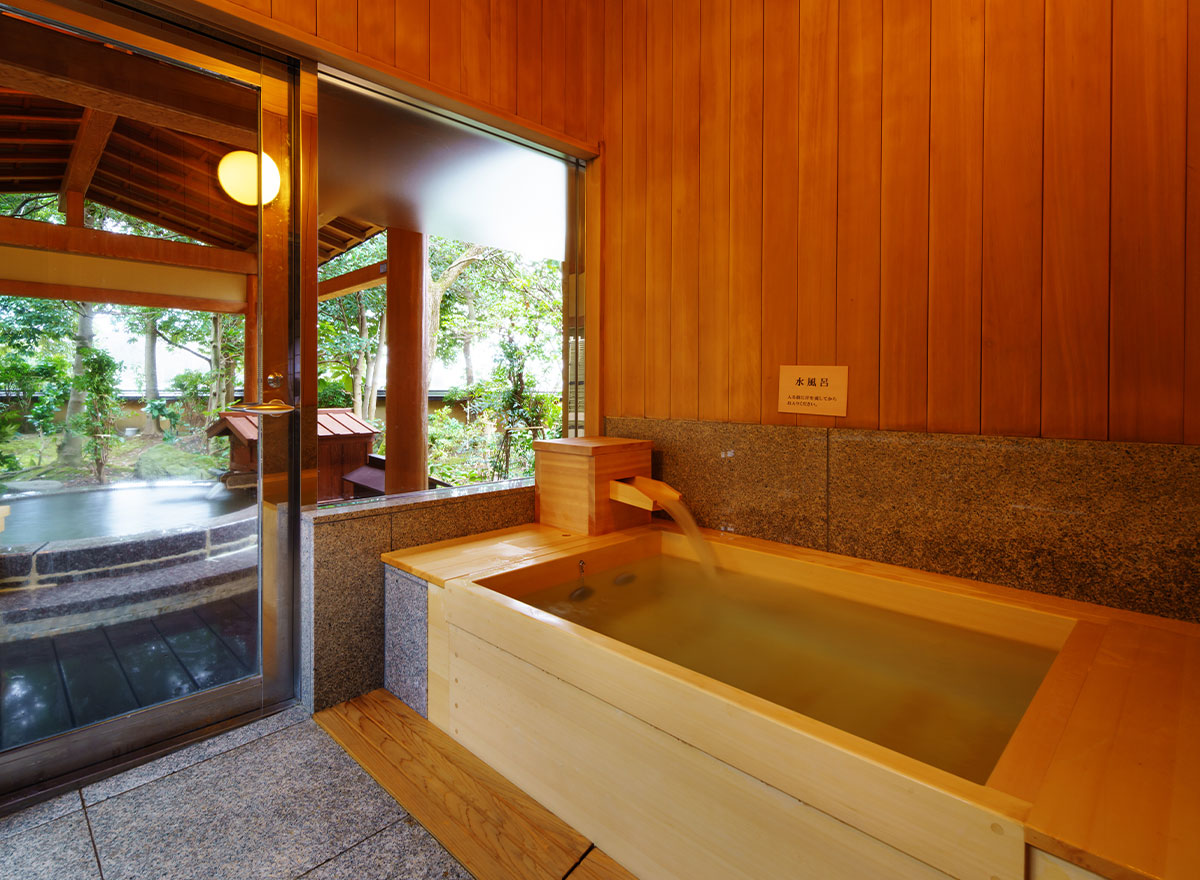露天風呂・サウナ水風呂付離れ